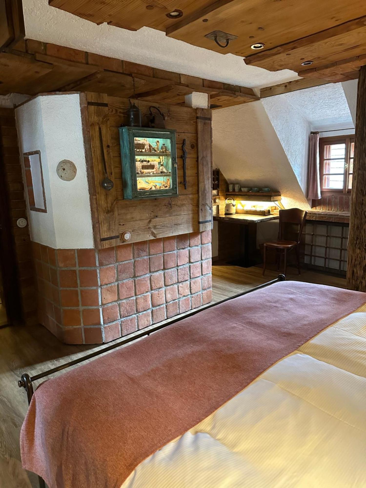 Romantik Hotel U Raka Prague Ngoại thất bức ảnh